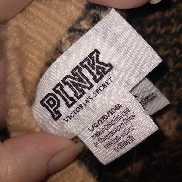 VS Pink cheetah print sweater NWT - Picture 5 of 5